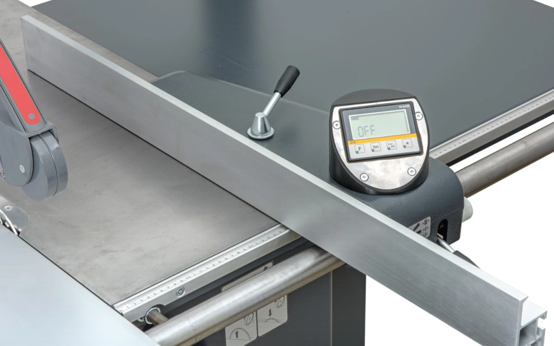 Formátovací pila rojek pf400 - digitalni odmerovani paralelní pravítko